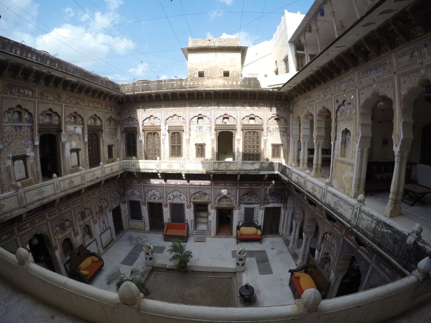 DCIM100GOPROGOPR1002.